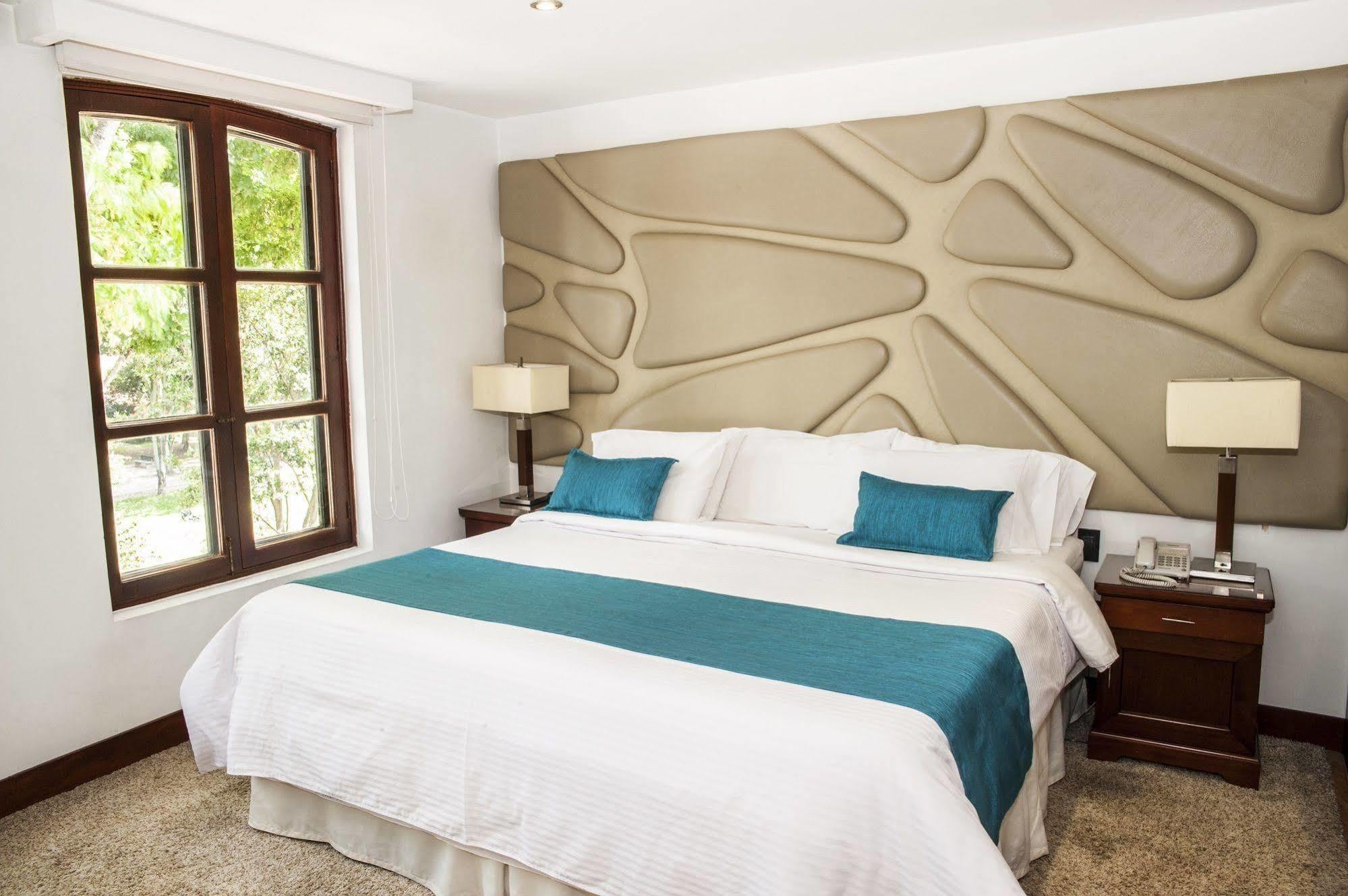 Hotel Virrey Park Bogota Exterior photo