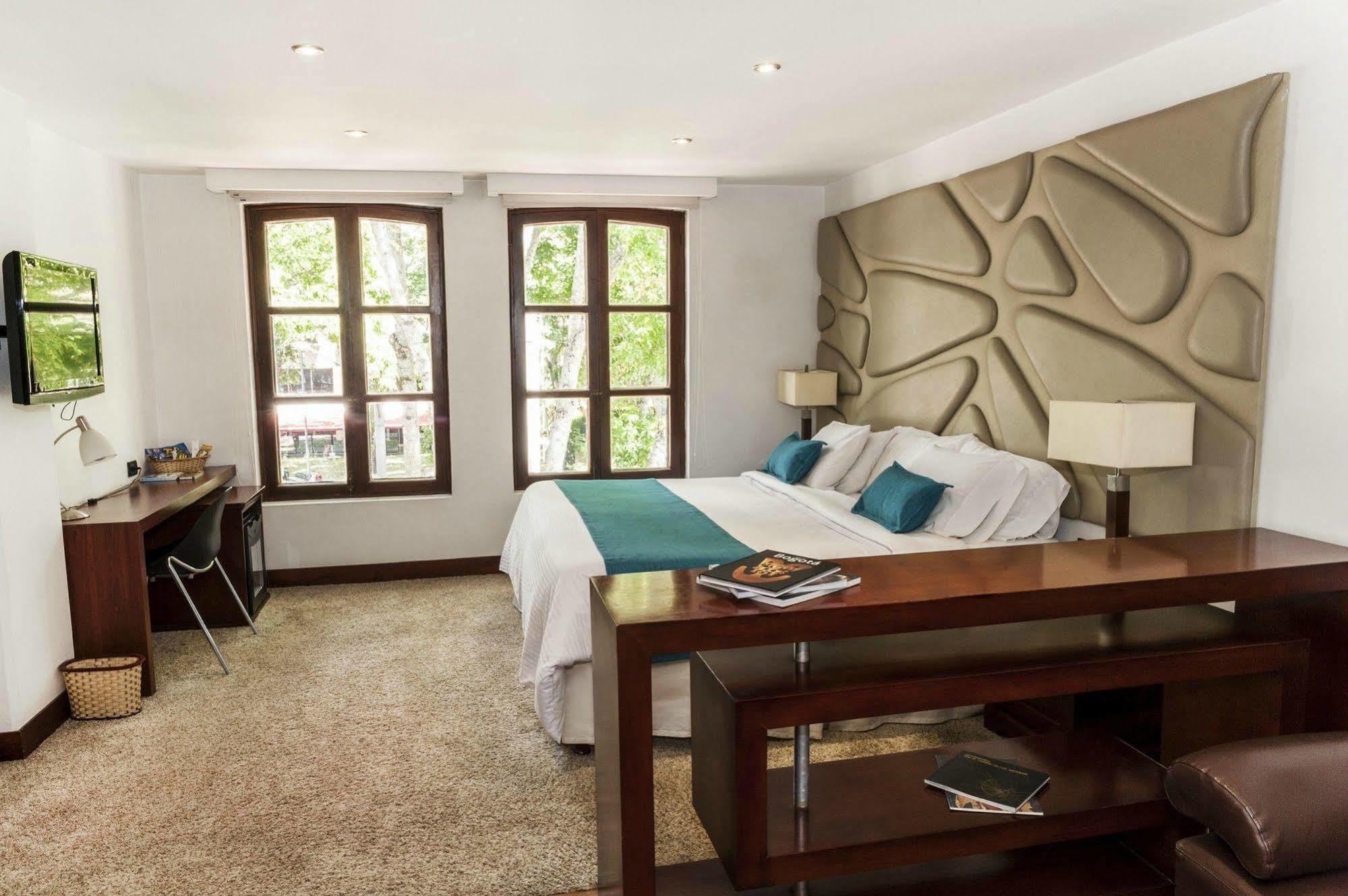 Hotel Virrey Park Bogota Exterior photo